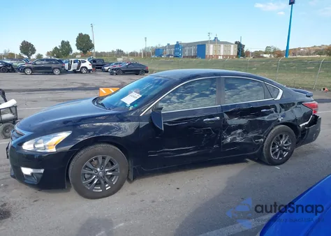 2015 Nissan Altima 2.5 S from USA, damaged, VIN 1N4AL3AP0FC577360